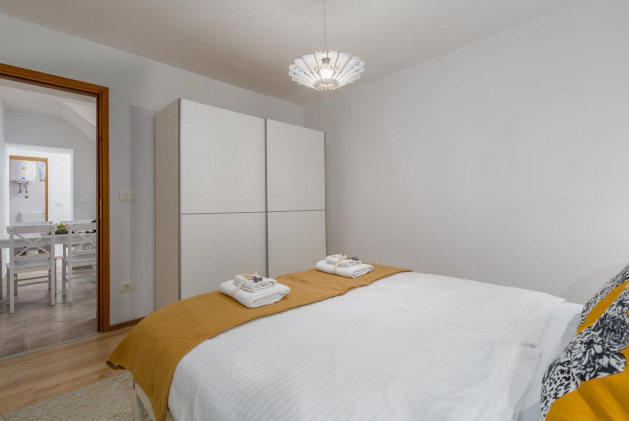 Apartments Agata Novigrad Istria Dış mekan fotoğraf