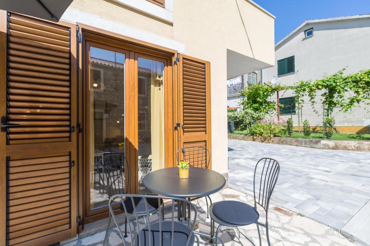 Apartments Agata Novigrad Istria Dış mekan fotoğraf