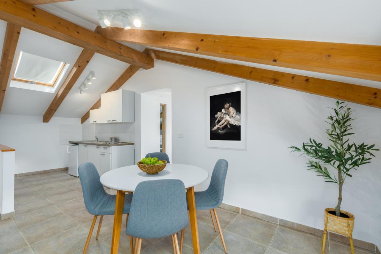 Apartments Agata Novigrad Istria Dış mekan fotoğraf